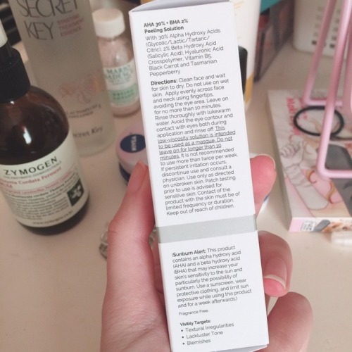 sundayskin: The Ordinary AHA 30% + BHA 2% Peeling Solution Review Keep reading