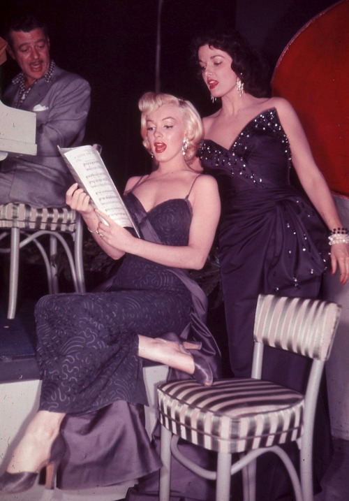 infinitemarilynmonroe: Marilyn Monroe and Jane Russell on the set of Gentlemen Prefer Blondes, 1952.