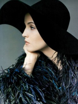 deshistoiresdemode:  Lisa Marie Presley by Steven Meisel _ Vogue Italia, May 1996.