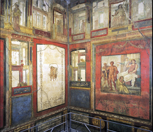 ganymedesrocks:di-kot-o-me:Paintings from antiquity rarely survive—paint, after all, is a much less 