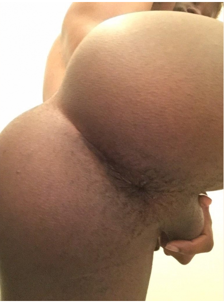 pullback718:  Lick Me Here