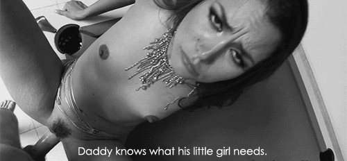 b0undbydesire:  Daddys always gives me what I need