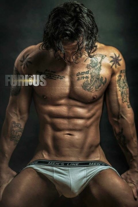 klawhorne:  TATTOO TUESDAY!!!