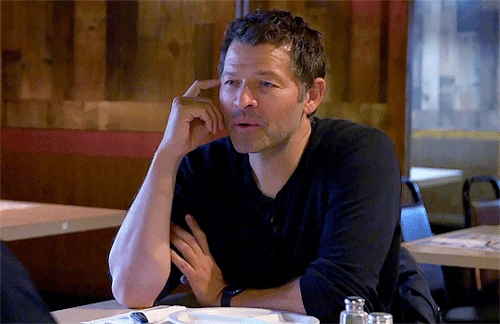 Misha Collins // Roadfood 1x06
