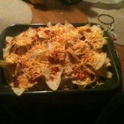 Bomb ass nachos. @lplante18 @nmz_xoxo