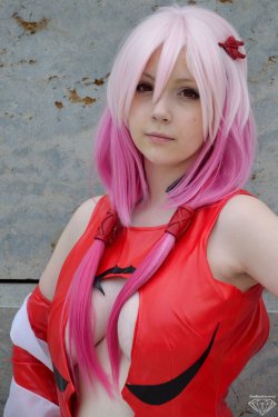 hotcosplaychicks:  Inori Yuzuriha by BlueBlackDiamond