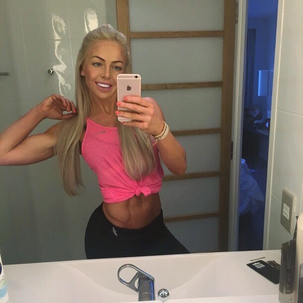 200k 💥💕💪🏼Thankyou to all my supporters for getting me there 💪🏼😘