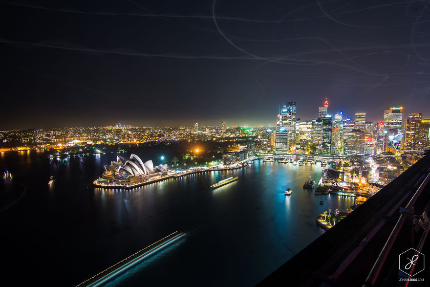 bobbycaputo:  Man Travels Thousands Of Miles Around Australia, Returns With These