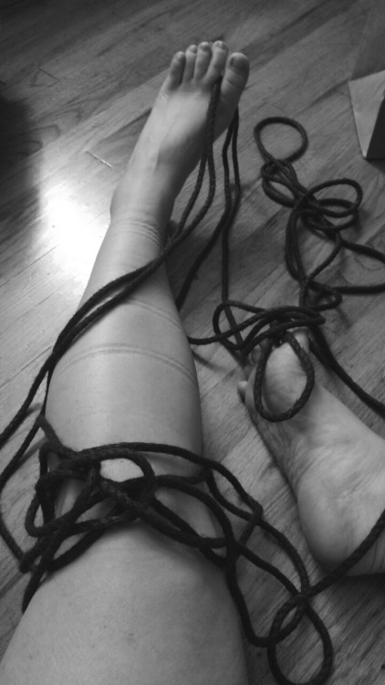 And here’s an artsy photo of afterwards. I love rope work that’s tight and hurts a littl