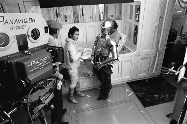 weirdlandtv:Carrie Fisher behind the scenes of THE EMPIRE STRIKES BACK (1980). She is so tiny…..￼