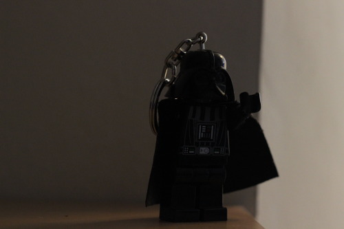 I got bought this for christmas, a little Darth Vader LED light keyring. I had it for a few days on 