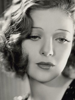 summers-in-hollywood:  Loretta Young by Elmer