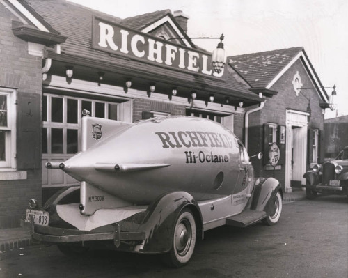 The Truck of 1960 from the VSW Soibelman Syndicate News Agency Archive