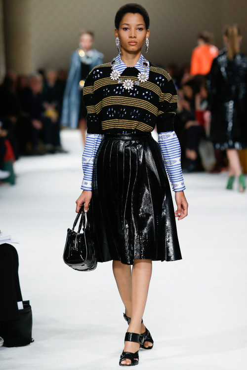 worldofwilbekin:  WHO’S THAT GIRL: LINEISY MONTEROIt’s always amazing to see a new face on the fashion runways who actually delivers. That was the case when I was pleasantly surprised to see Dominican born Lineisy Montero grace the Prada Fall 2015