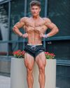 XXX :Physique model, Anthony Mantello photo