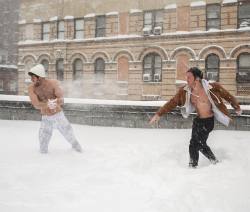 nanukjf:  (Snow) balls fight  @sammydigi + @mh0ffman  (at New York - Lower East Side) 