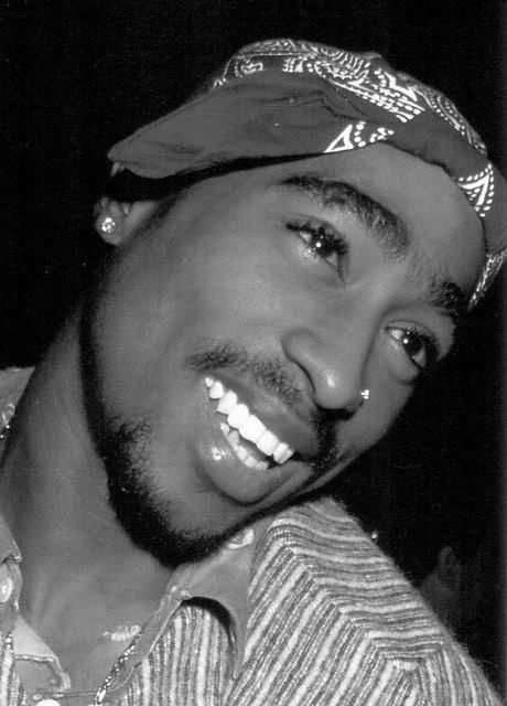 thechanelmuse:  Happy 49th Bornday, Pac!I love his smile.