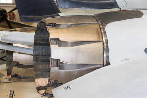rocketumbl:  F-14D 