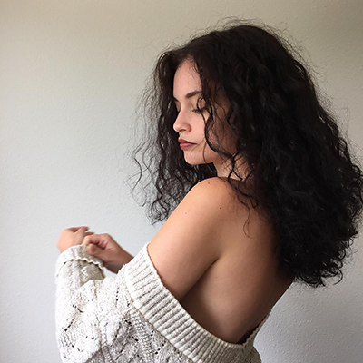 iconslutt:    @versacw or like; it’s your choice.   