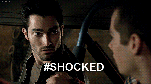 cobrilee:ajeepandleather: WHAT HAPPENED BETWEEN SEASONS, TELL ME YOU COWARDS #I’m going with fellati