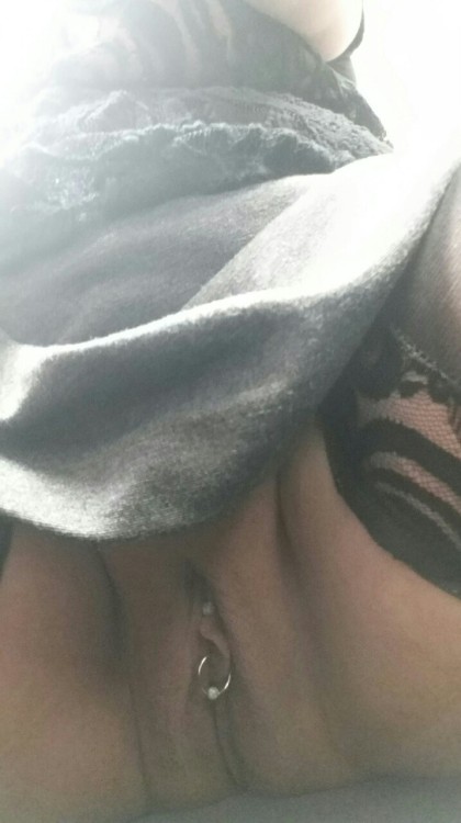 Sex kittykunt420:  Flashing my naughty bits in pictures