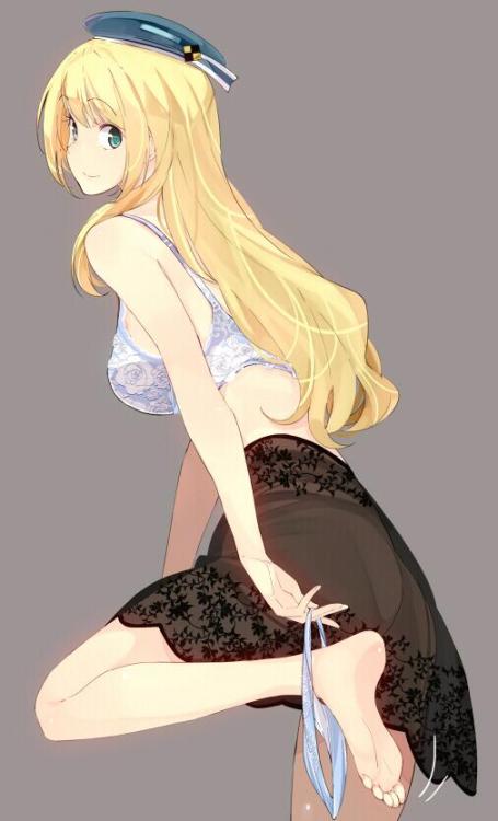 igi:  Twitter / amayu_poi: 愛宕さんの着替え。 …