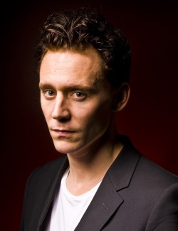   nixxie-fic:  Tom Hiddleston photoshoot