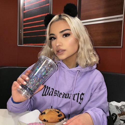 diorglam: o n t o x i c ✰ ✮