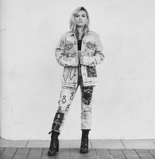 florencepsource:FLORENCE PUGH photographed byn Josh Shinner