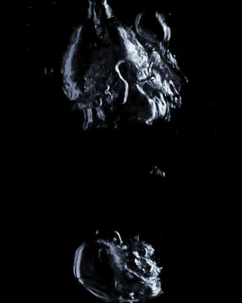 giacomohug: Air bubbles, water.