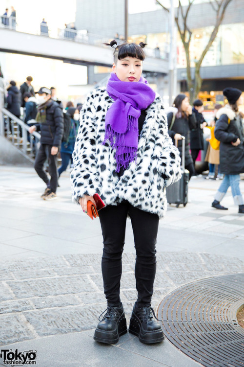 Porn Pics tokyo-fashion:20-year-old Saki on the street