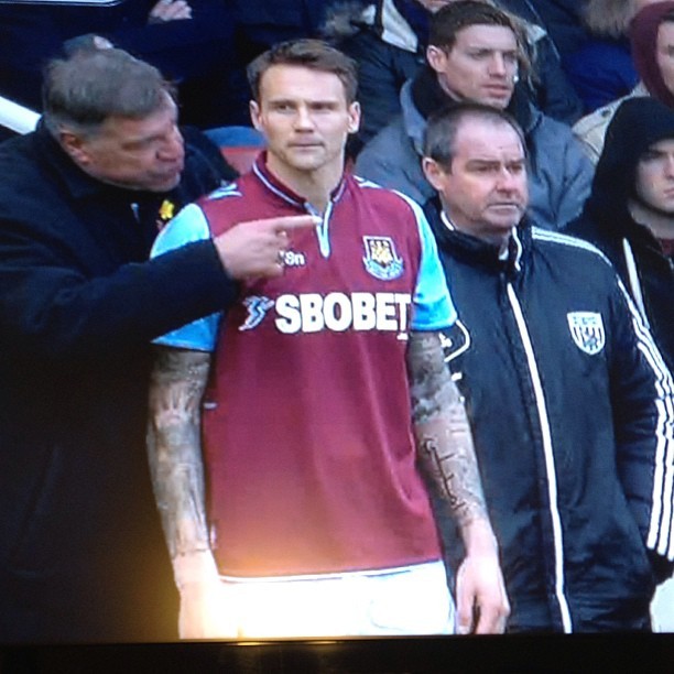 Can I just have your babies? #matthewtaylor #matty #westhamunited #COYI #sohott #tattoos