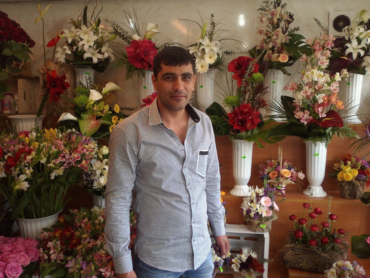 serenityukr:  Azerbaijan 37y.o.