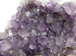 rockon-ro:  AMETHYST (Silicon Dioxide) crystals