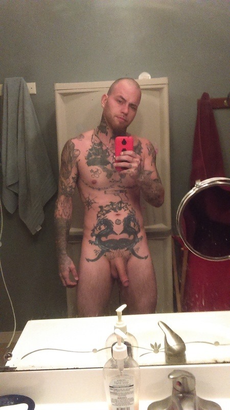 bro-mo:  straightwhitethugs:  My SitesCriminaldick.com- Straight Criminal get fucked
