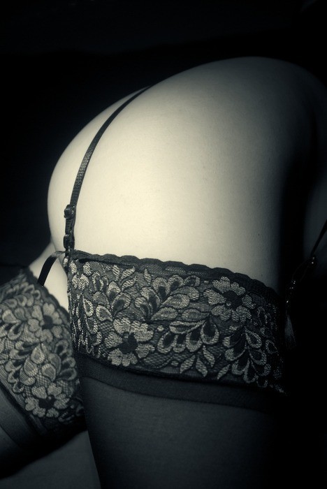hazeleyes2012:  Love flowers in my stockings