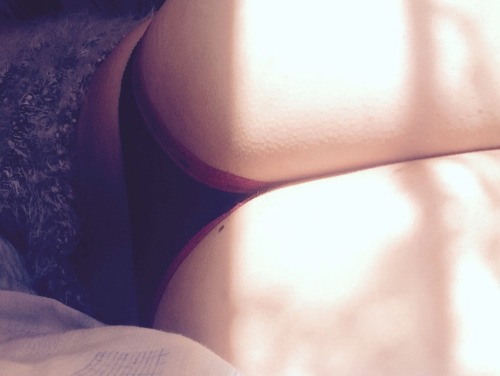 https://burnmybed.tumblr.com/post/116652774004
