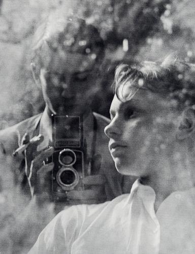 yourstrulymagickghost:  inneroptics:   Johan van der Keuken     Love vintage, always