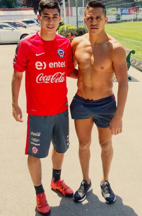 weon rico te amo <3 