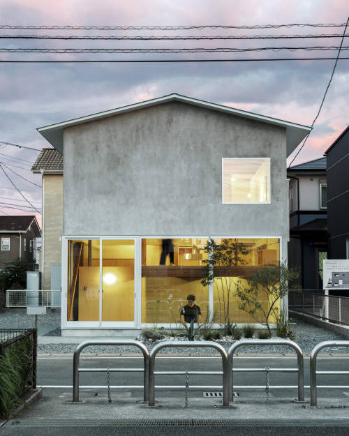 Yabashi Architects - Shimo-ezu house, Kyushu 2001. Photos © Tetsuya Yatsushiro.