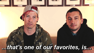 i-got-all-the-numbers:twenty one pilots share their favorite music videos.