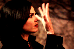 evilqueened:  Regina Mills + fireballs 