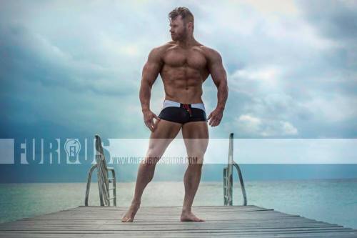 whitepapermuscle:  Caylan Hughes