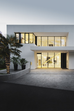 envyavenue:  Casa Mayer / Monovolume Architecture