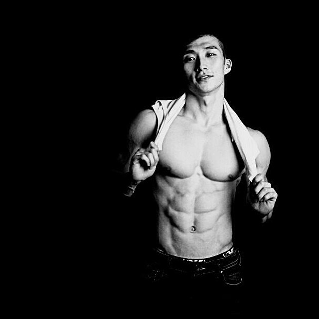 Viva!Asian hunks!
