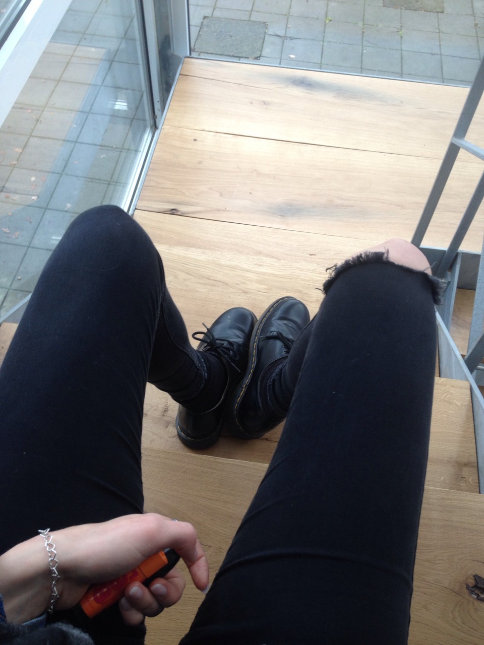 theclubsad:  black. everyday. 