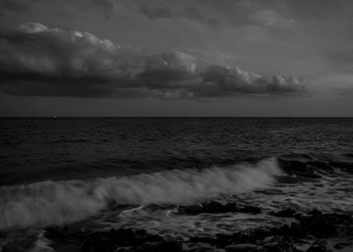 cazalis: From La Mar. I’ll be always missing that encounter, when I was your sea and you were 