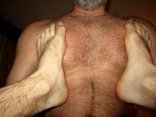 5c0p4m1:  i love playtime with Dad its soooo much fun
