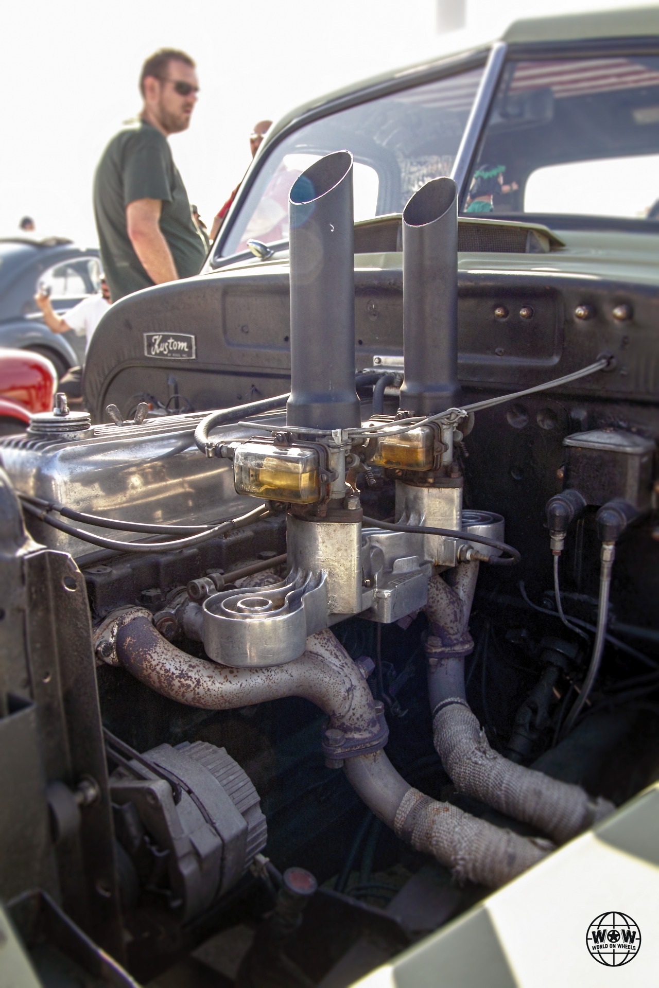 dodge39:  world-on-wheels:  as American as apple pie… Breakfast Club LA Petersen