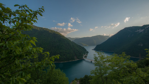 canipel:Pivsko Jezero, Montenegro